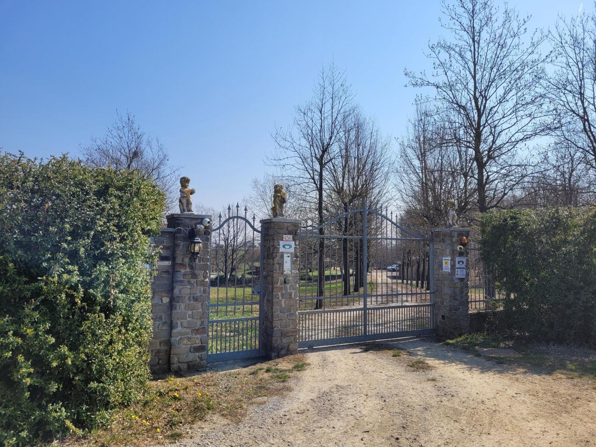 罗莎卡米拉住宿加早餐旅馆 Carpeneto 外观 照片